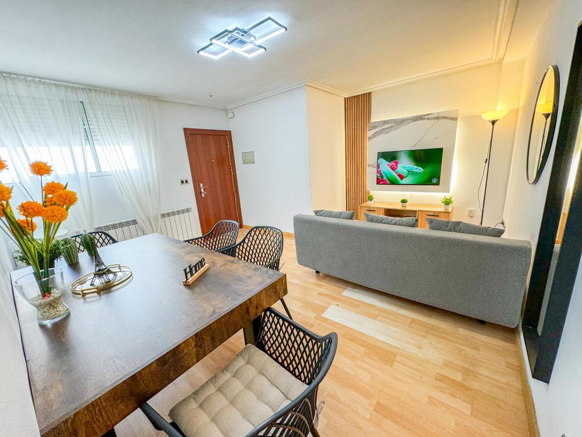 El Angel Del Pilar Turistea Apartment Zaragoza Exterior photo